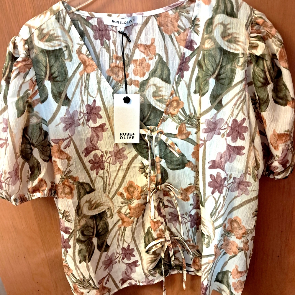 Rose & Olive Floral Print Women's Top Size Large